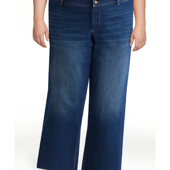 Sofia by Sofia Vergara Dark Blue Flare Jeans - Picture 4 of 7